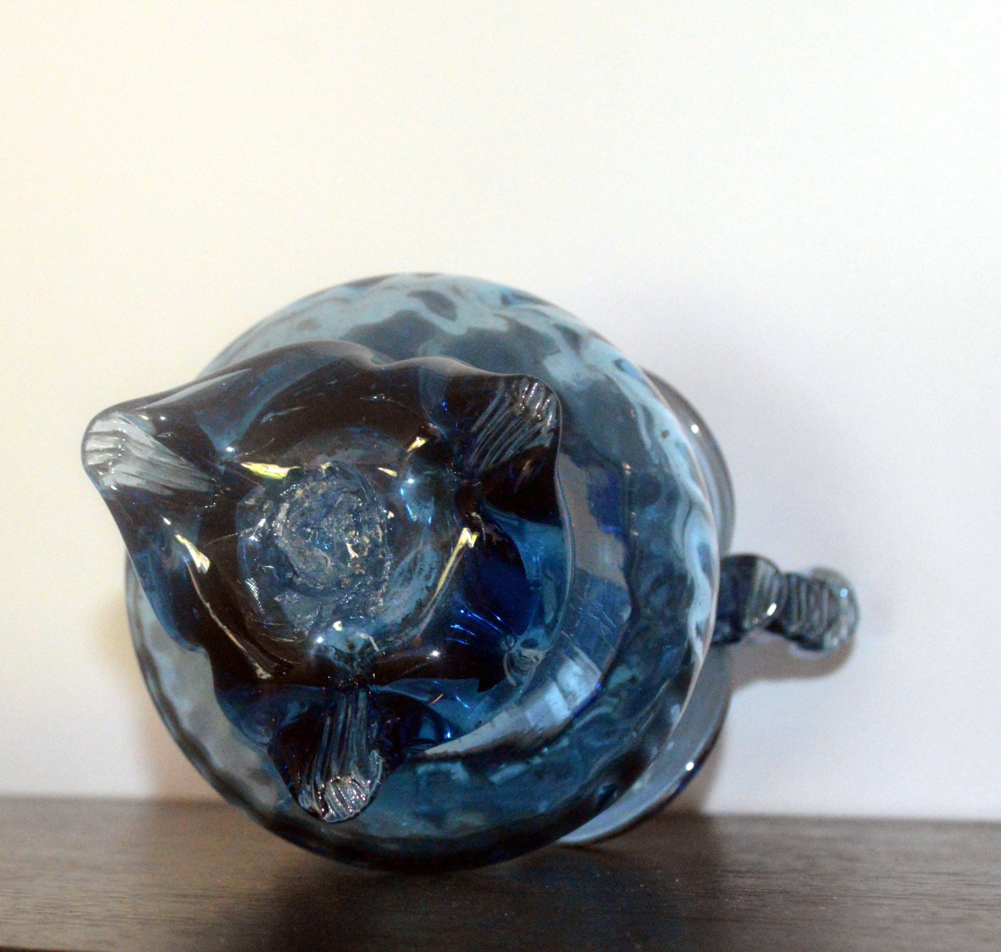 Sapphire Blue Art Glass Basket with Twisted Handle – Collectible Vase