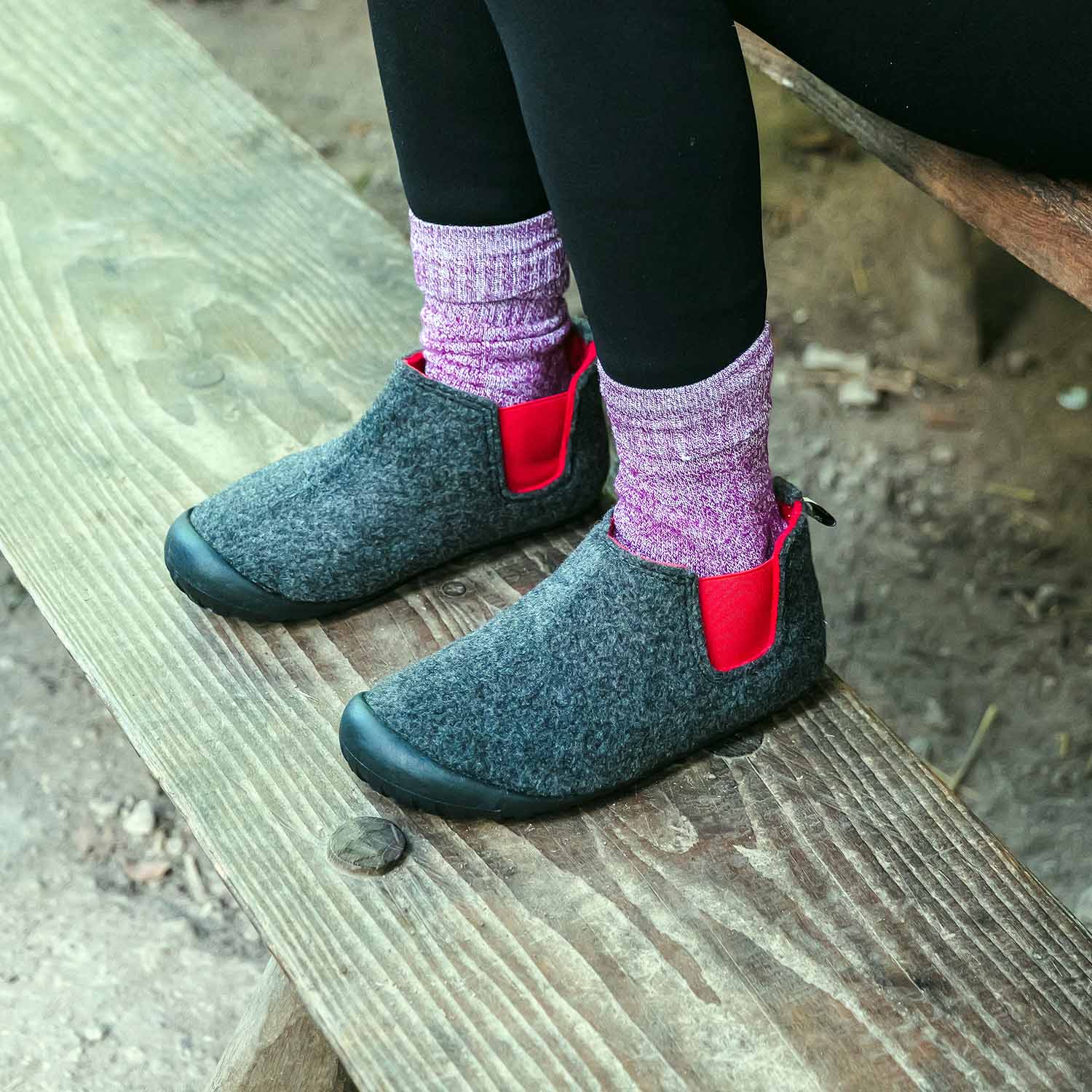 Brumby Women's Slipper Boot in Charcoal and Red