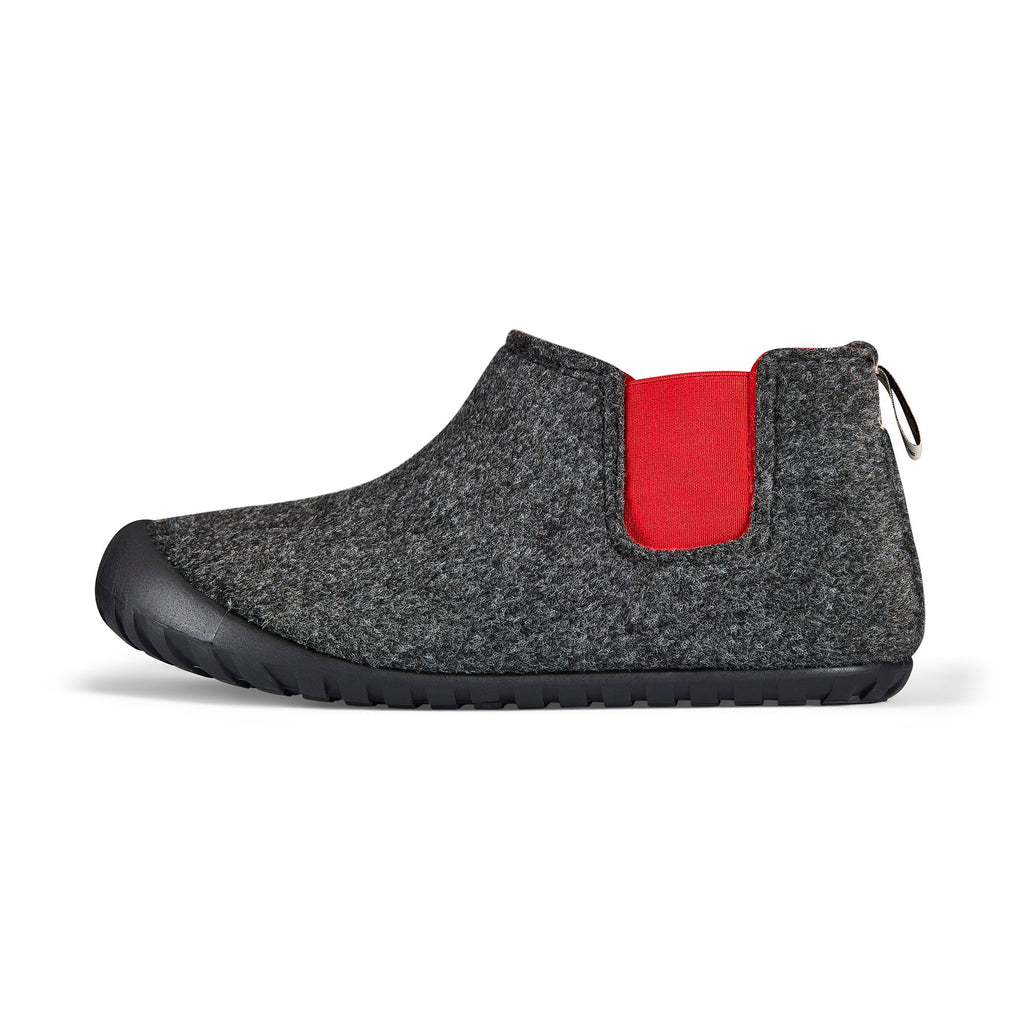 Brumby Women's Slipper Boot in Charcoal and Red