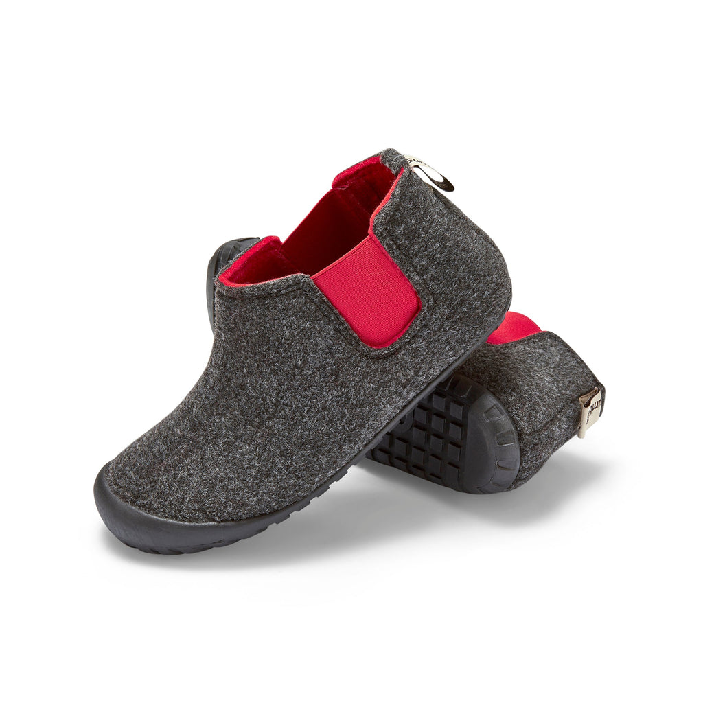 Brumby Men's Slipper Boot in Charcoal and Red