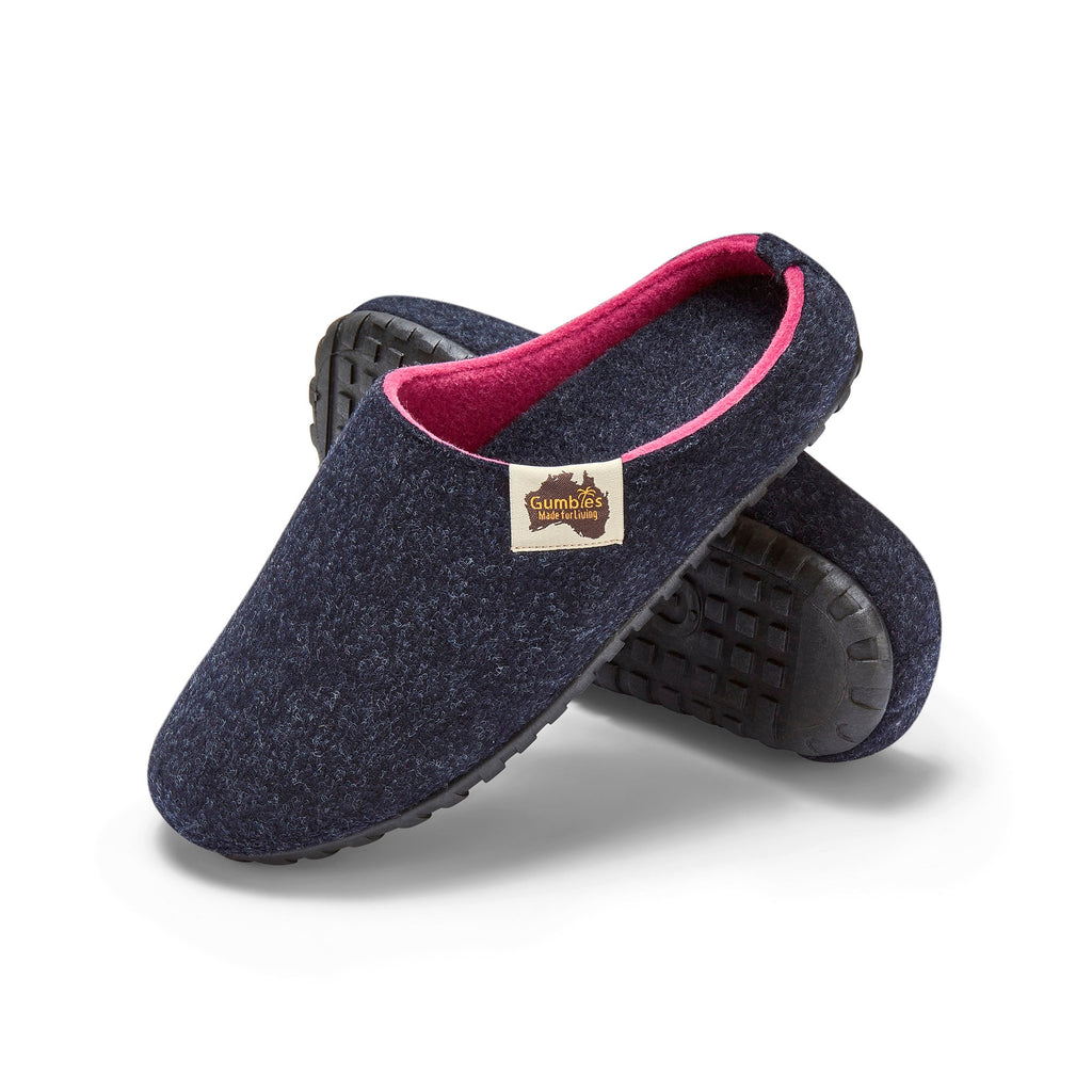 Outback Women's Slipper in Navy and Pink