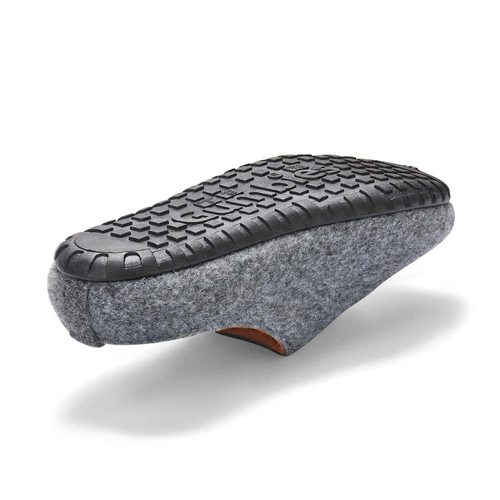 Outback Men's Slipper in Grey and Curry
