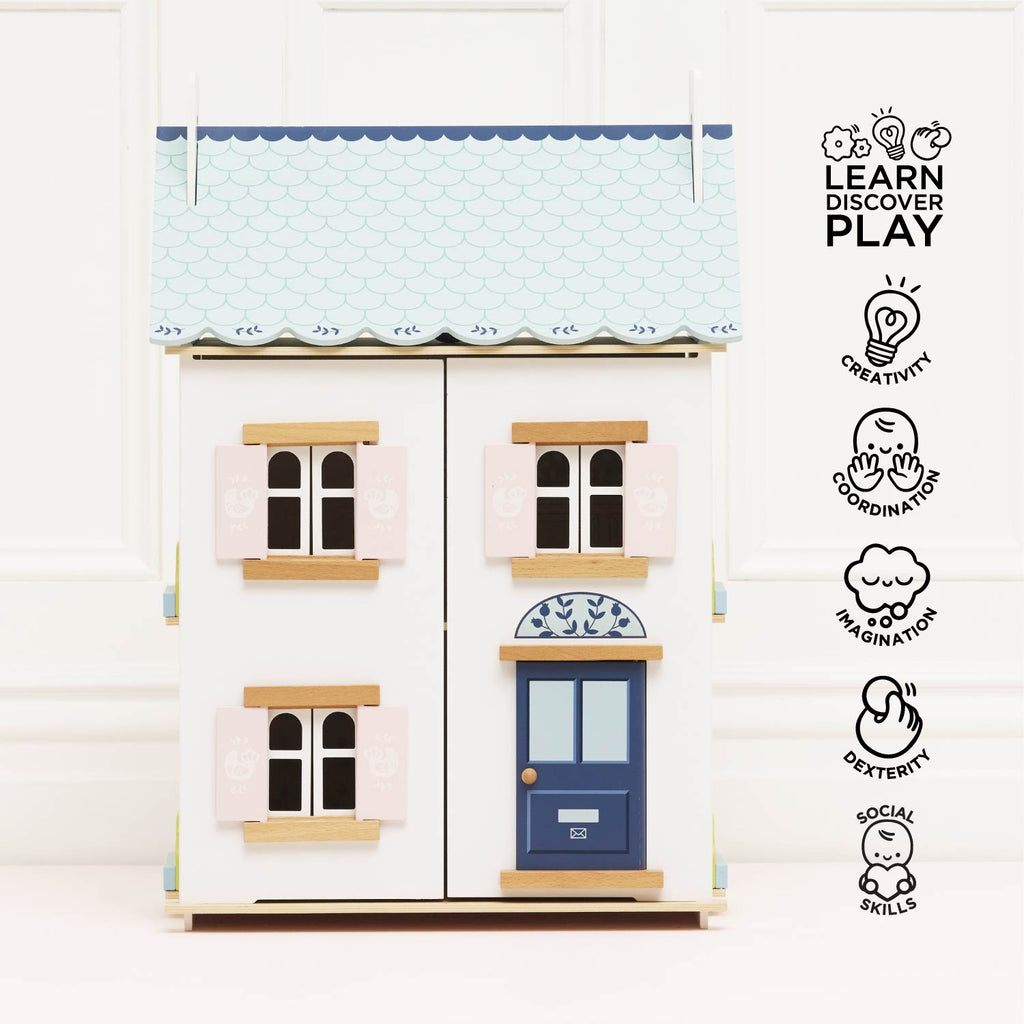 Wooden Dolls House with Three Storeys and Opening Roof