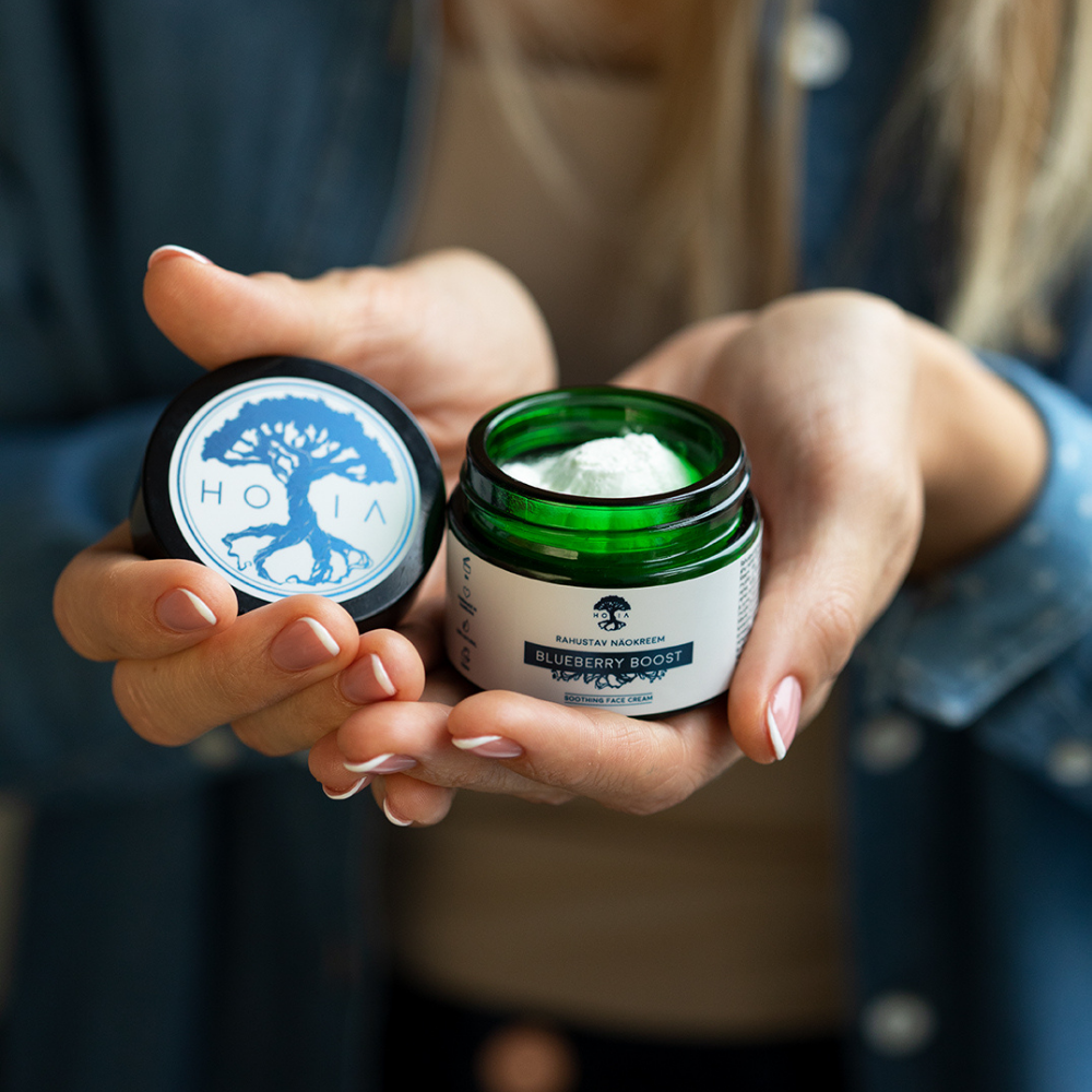 Blueberry Boost Face Cream - Antioxidant-Rich & Soothing by HOIA at www.brixbailey.com