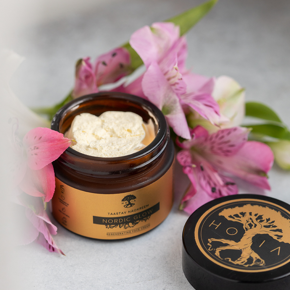 Revitalize Your Skin with HOIA Nordic Glow Face Cream by HOIA at www.brixbailey.com