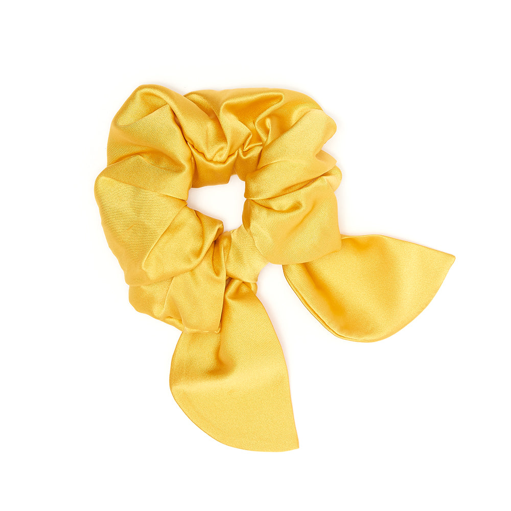 Bella Silk Scrunchie in Honeybee