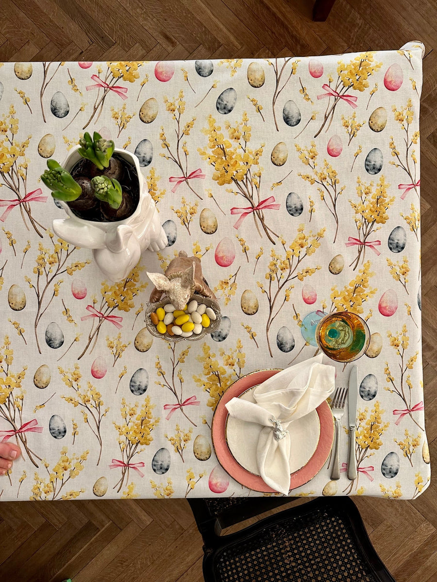 Bright & Festive Tablecloth – Premium European Cotton by Hortensias Home at www.brixbailey.com