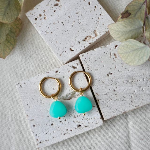 Terra Huggie Pebbles