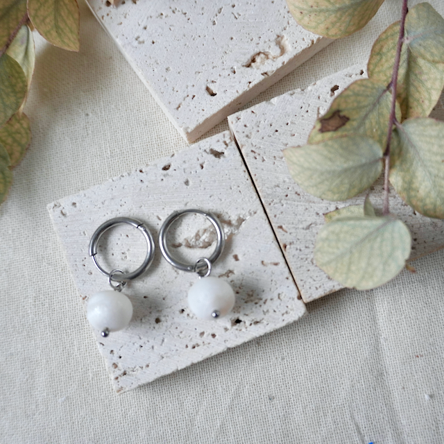 Terra Huggie Pebbles