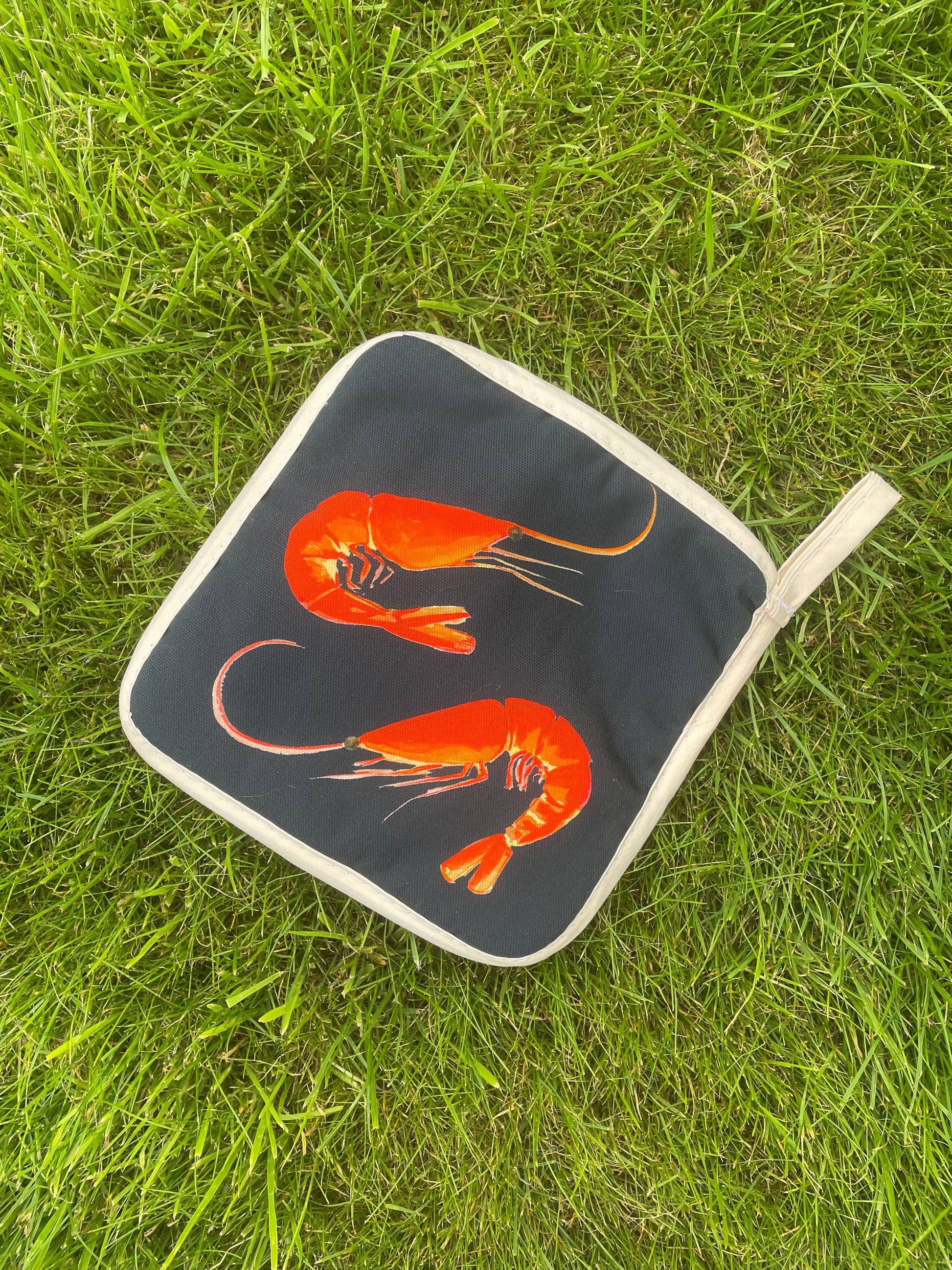 Pot Grabs with Handpainted Illustrations