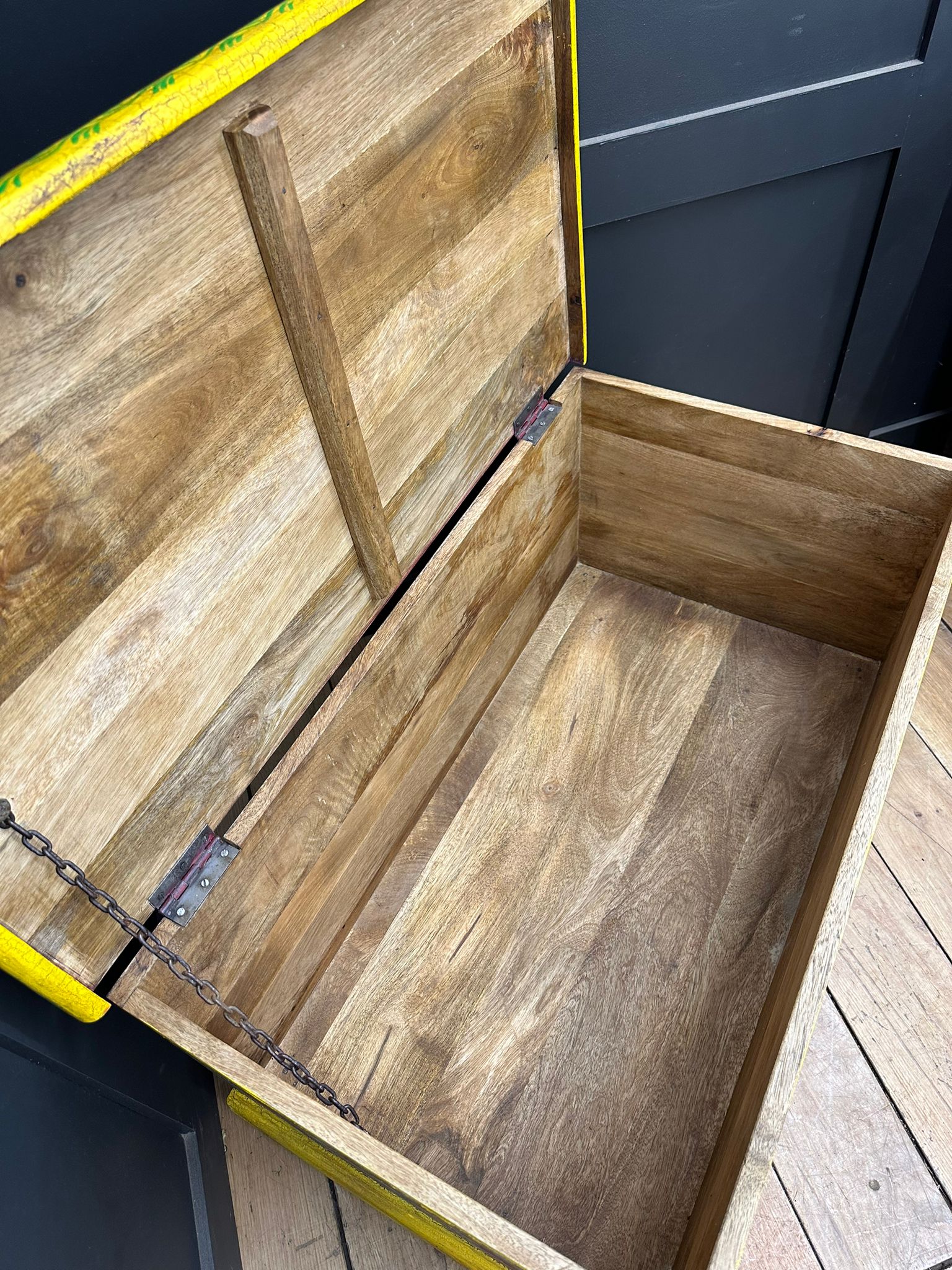 Vintage Indian Hand Painted Trunk Blanket Chest / Coffee Table / Sideboard Red