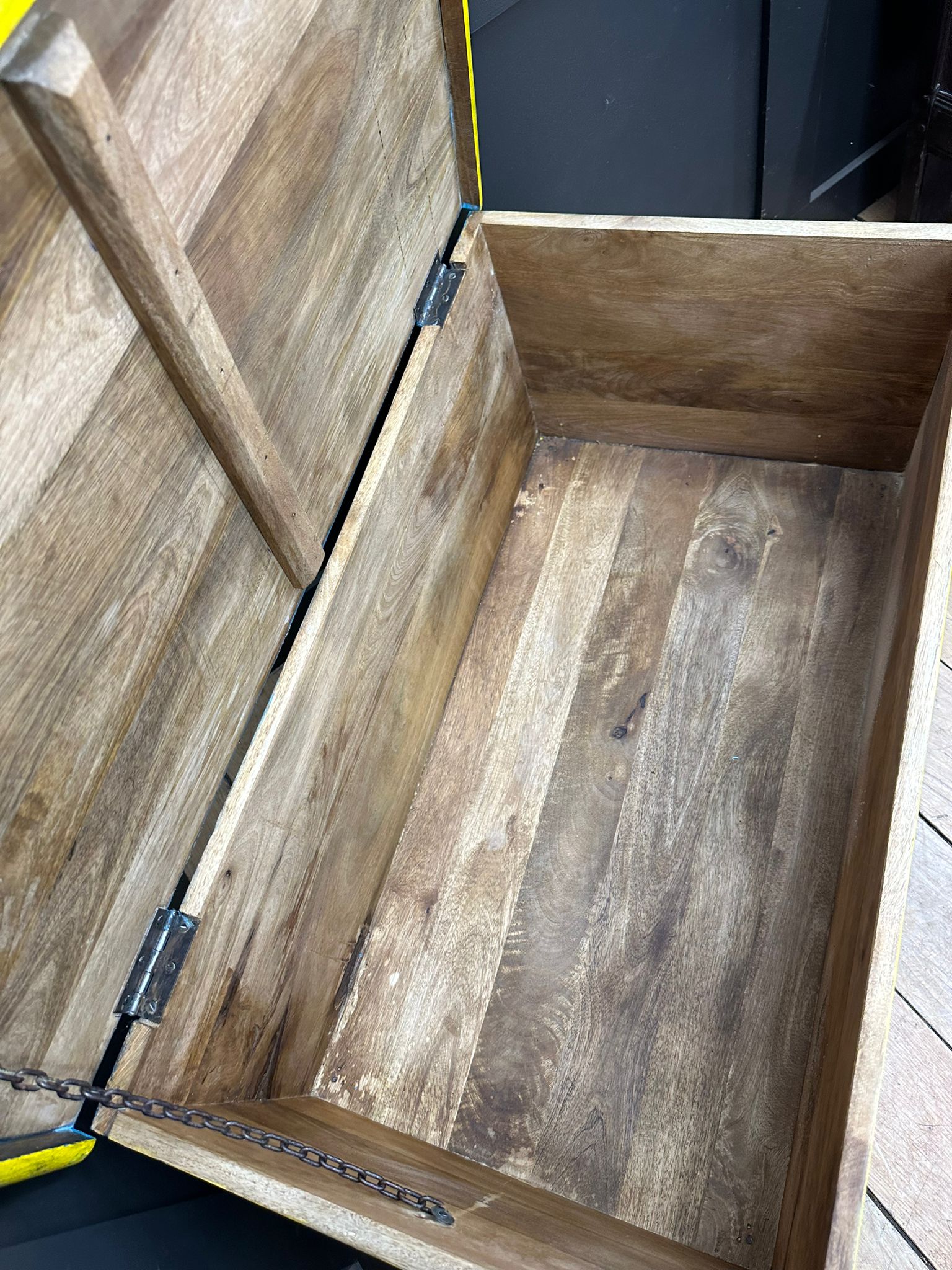 Vintage Indian Hand Painted Trunk Blanket Chest / Coffee Table / Sideboard Blue