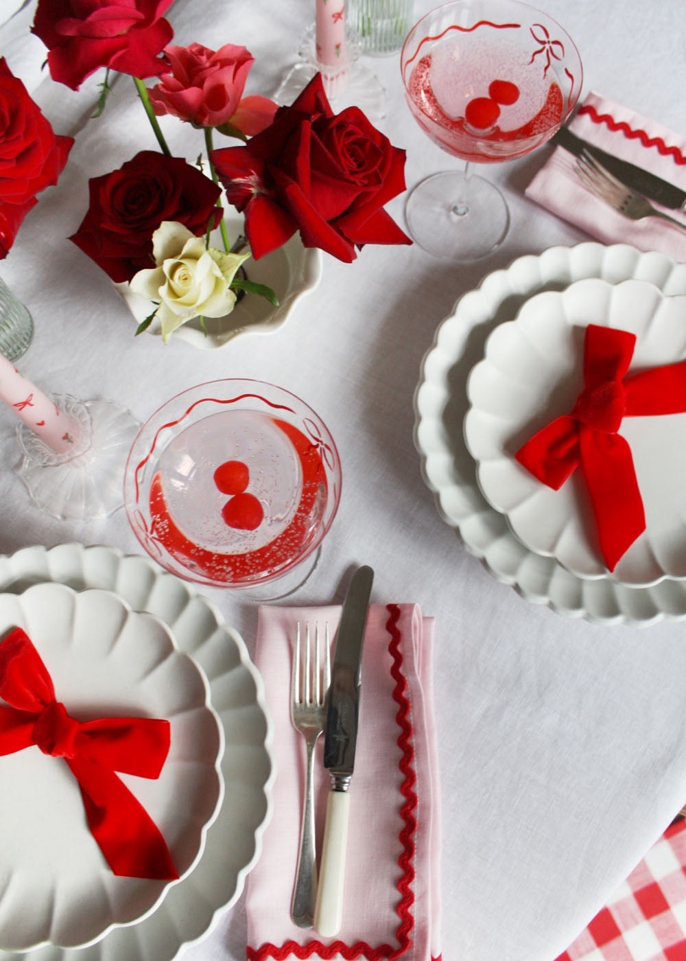Pink and Red Ricrac Linen Napkins, Set of 2
