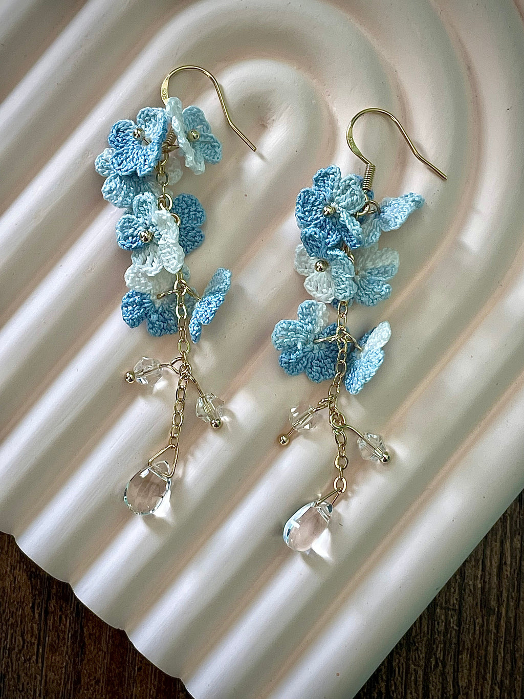 Myosotis Earring Danglers Micro-Crochet that Blossom with Charm Seven Forget-me-not