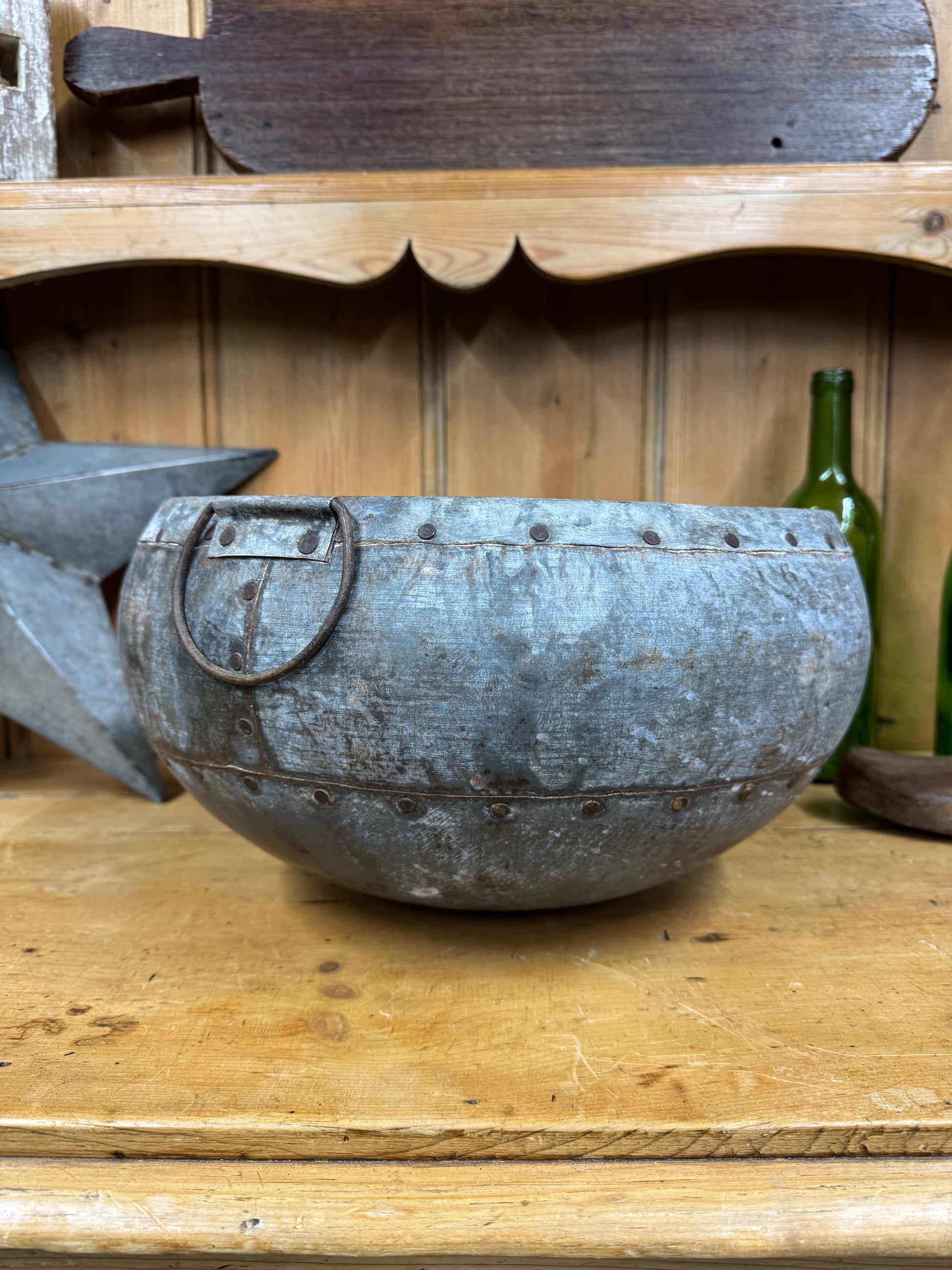 Vintage Indian Water Pot / Riveted Hand Beaten Metal Pot / Metal Vase / Rustic Bowl / Plant Pot / Fruit Bowl