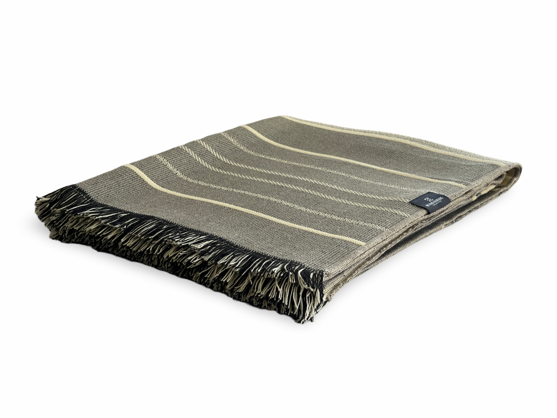Equinoccio Throw Blanket in Cedar Brown