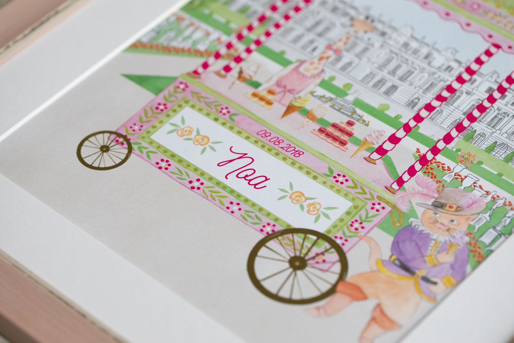 Personalised Animal Ice-Cream Stand in The Palace of Versailles for Girls