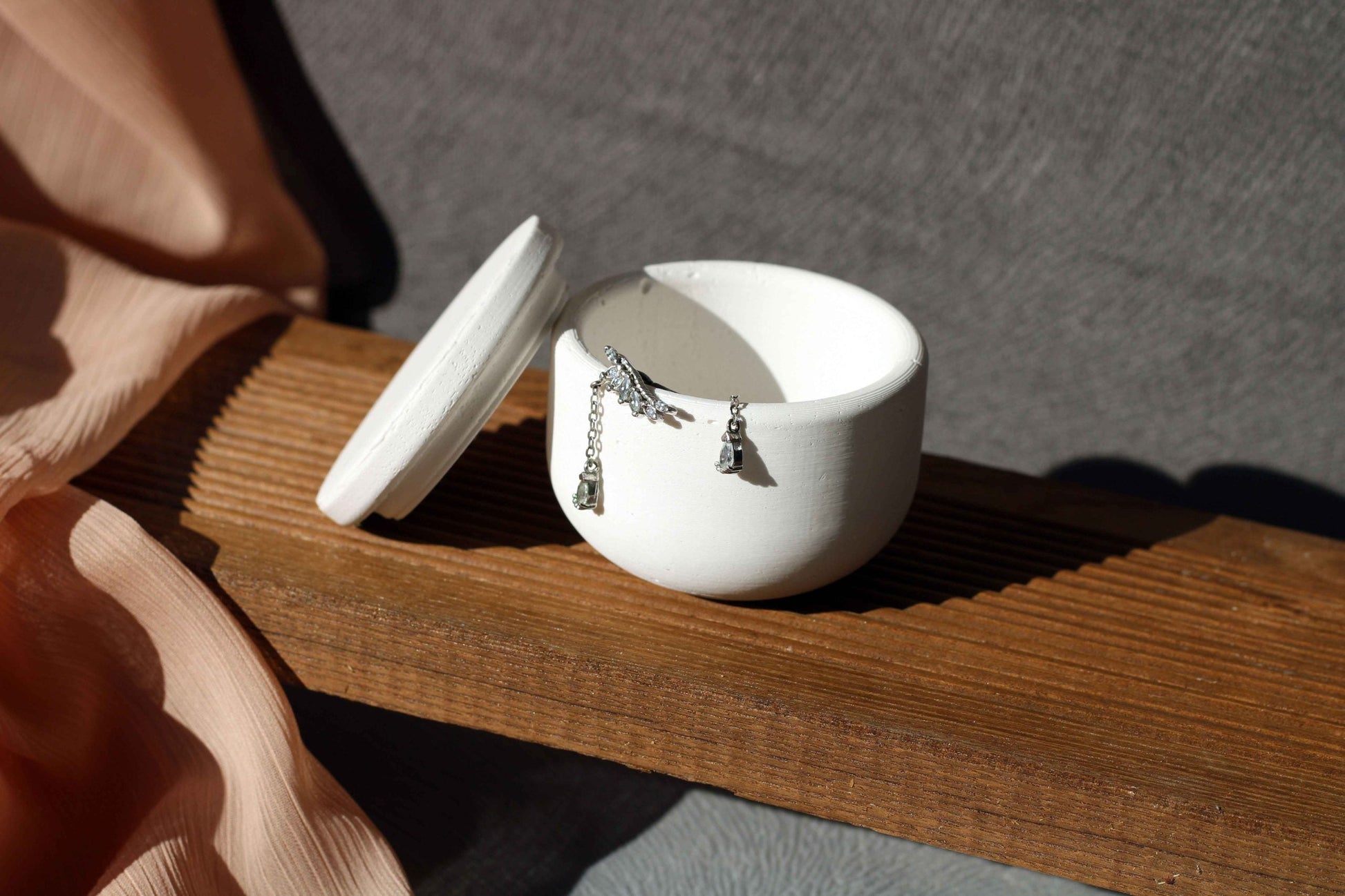 White Concrete Jewellery and Tealight Holder
