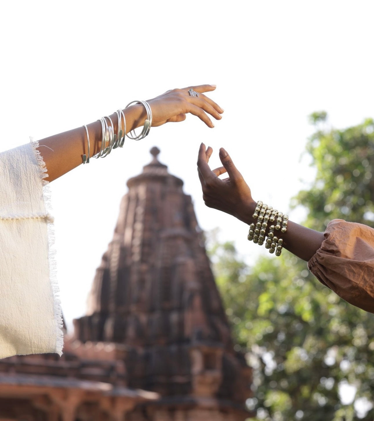 Minimalist Coil Gold/Sliver Bangle Bracelet.