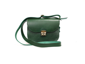 Classic Cut Saddle Bag – Timeless Elegance & Modern Practicality by Zelma Kraft at brixbailey.com