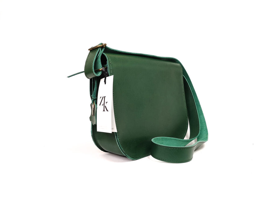 Classic Saddle Bag – Vintage Charm & Modern Practicality by Zelma Kraft at brixbailey.com