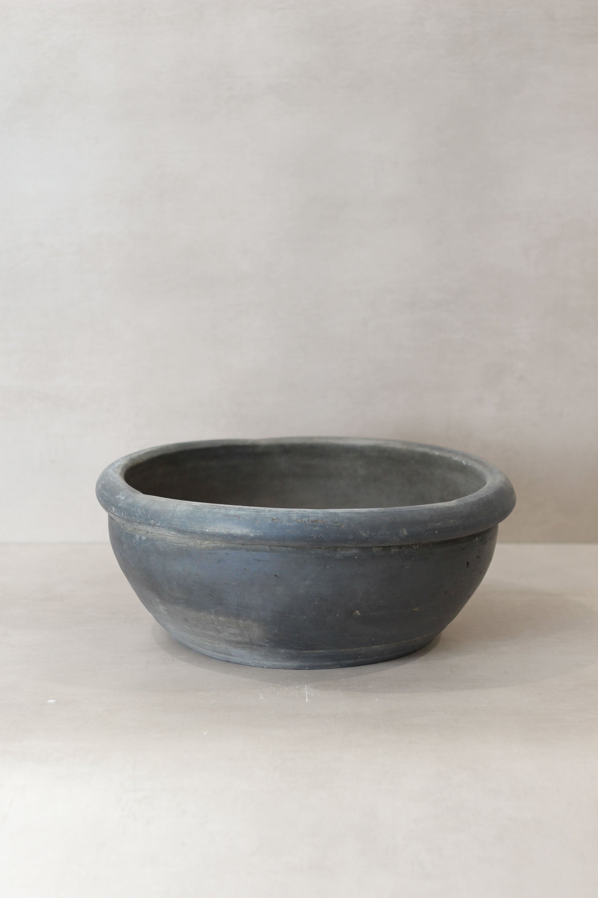 Wabi Sabi Antique Matt Grey Terracotta Bowl - OGB 03