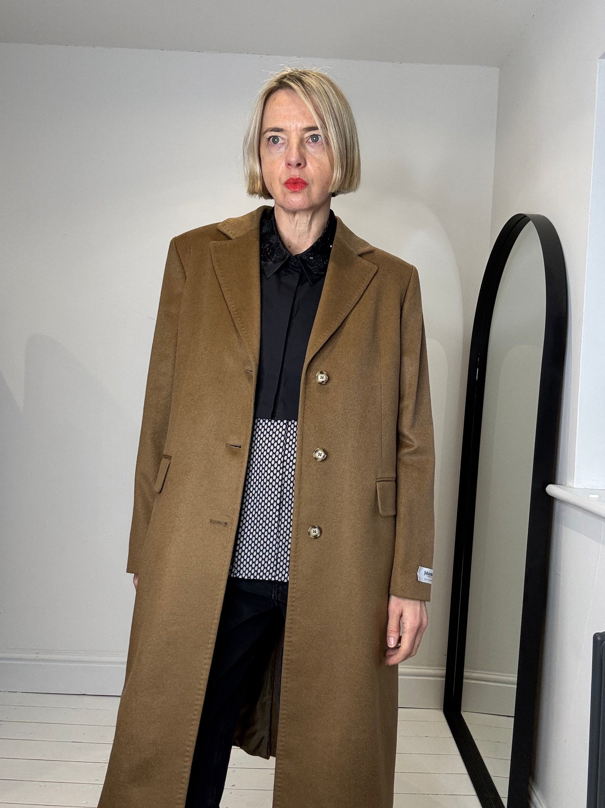 Pure Cashmere Single Breasted Coat