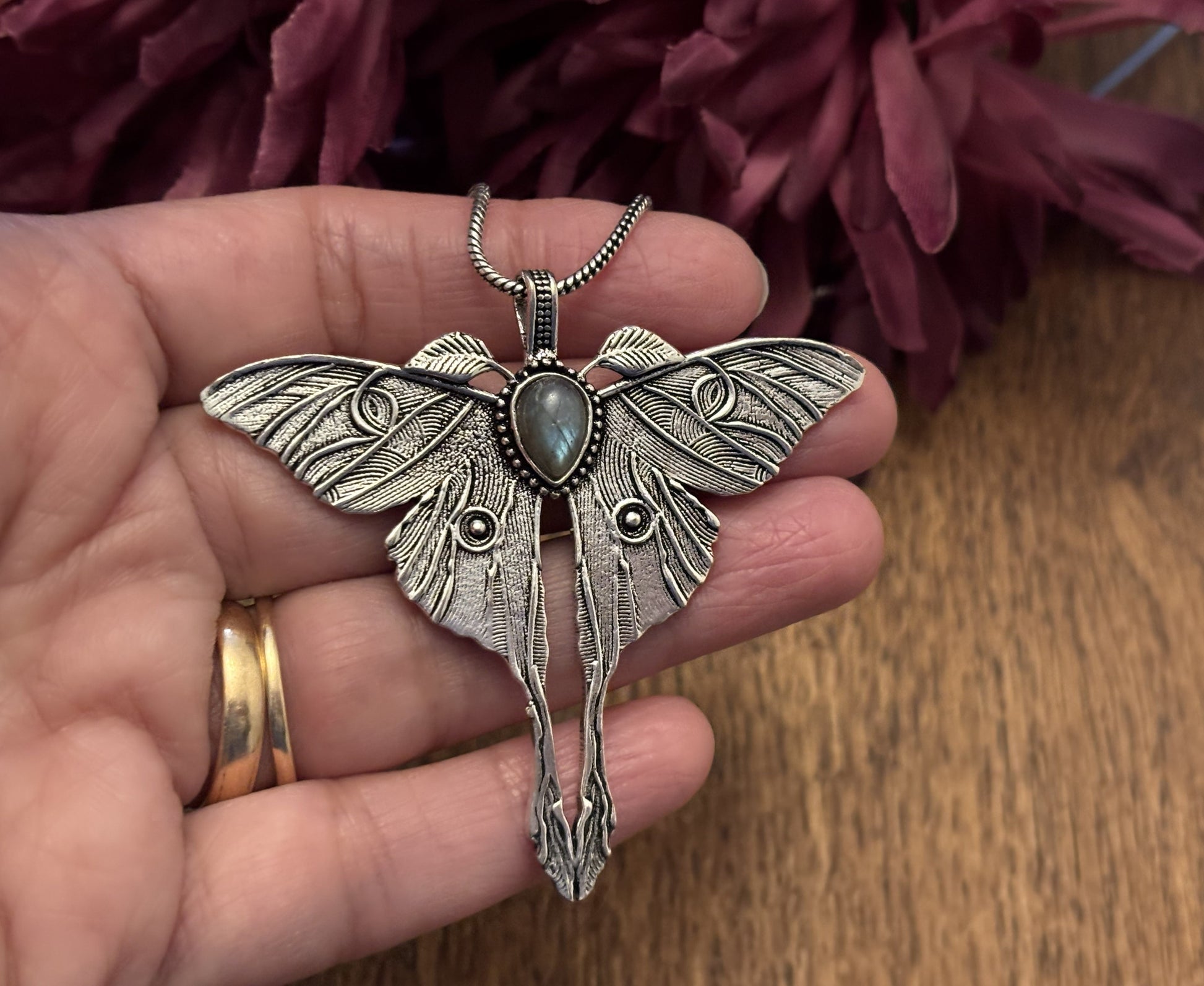 Gold/Sliver Luna Moth Necklace with Labradorite/Moonstone – Nature-Inspired Boho Statement Pendant.