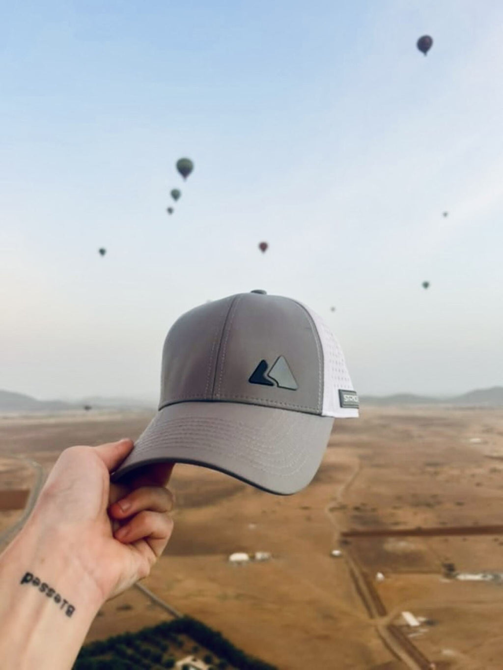 Water Resistant Running Cap Breathable Quick Dry