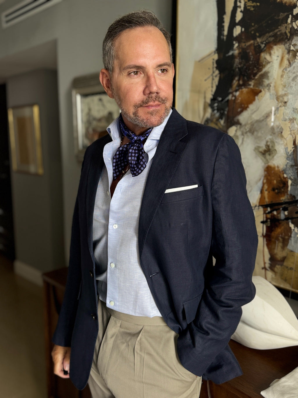 Classic Paisley Silk Scarf - 53cm Hand-rolled Men's Square Neckerchief