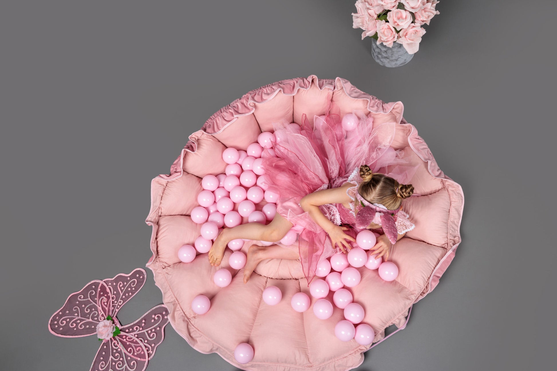 MeowBaby Flower Playmat & Ball Pit – Transformative & Enchanting Design by MeowBaby at www.brixbailey.com