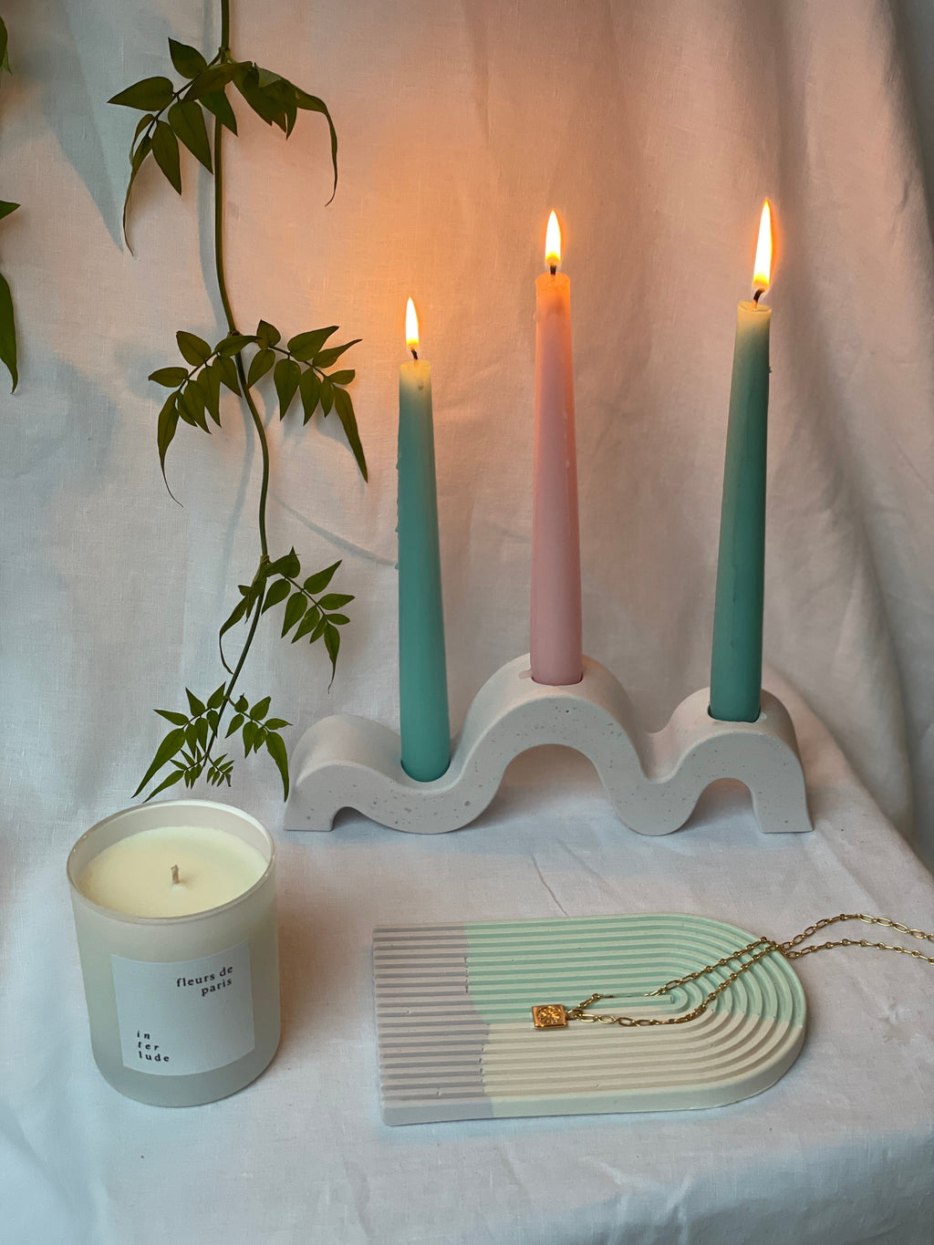 Wavy Candle Stick Holder