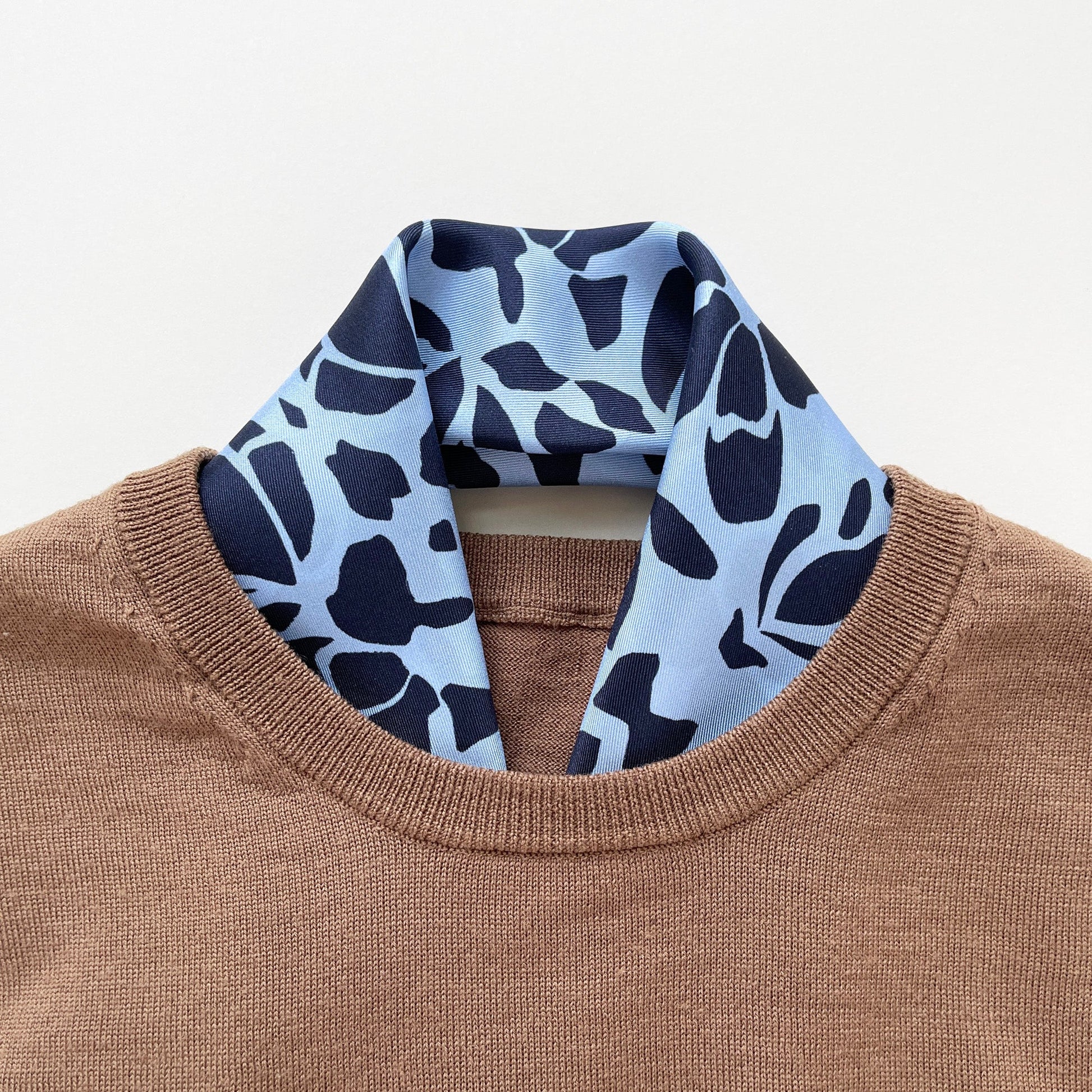 Blue Melody Silk Scarf - 65cm Double-Sided Print with Hand-Rolled Edges