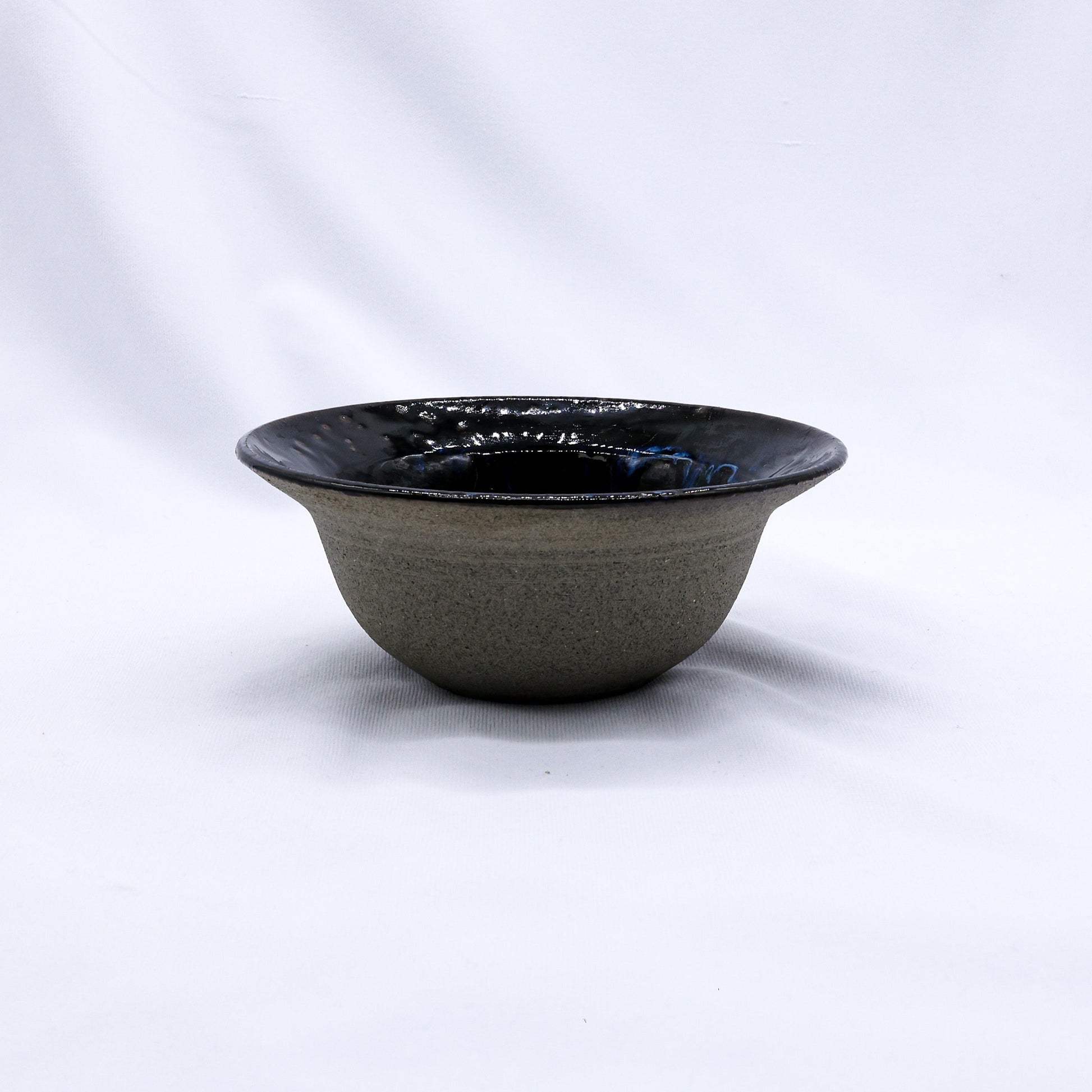 7,5' Midnight Aegean Surge Handmade Grey Stoneware Bowl