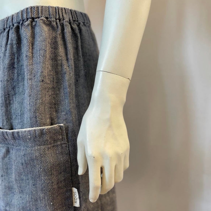 Men's Linen Sauna Skirt – Elegant, Adjustable & Easy Care by KOOSdisain at www.brixbailey.com