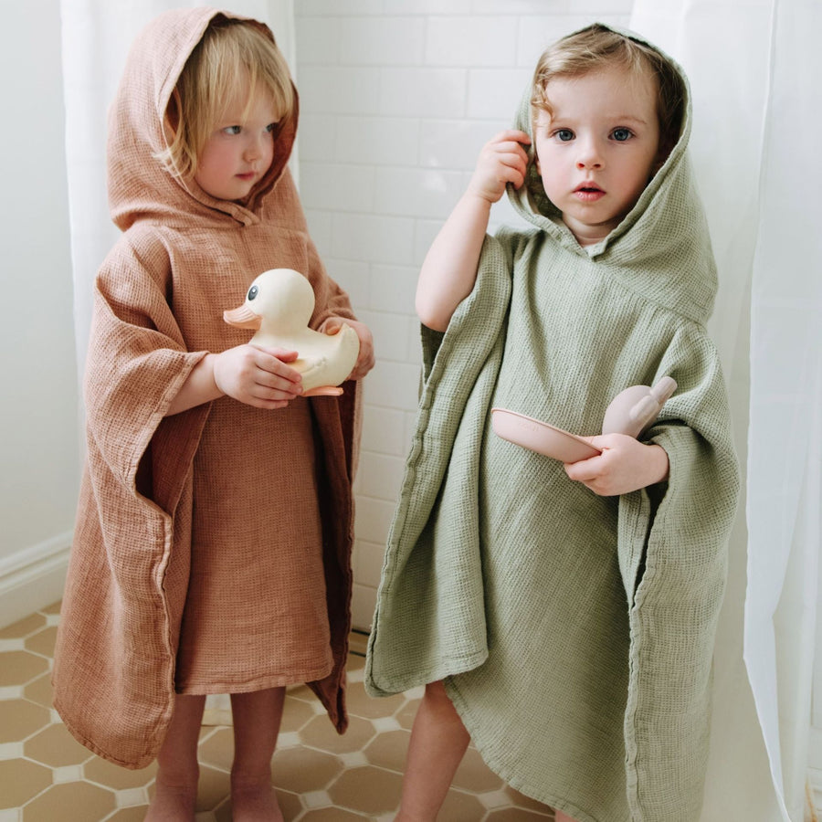 Kids Linen Poncho – Soft, Absorbent & OEKO-TEX Certified by Linen Tales at www.brixbailey.com