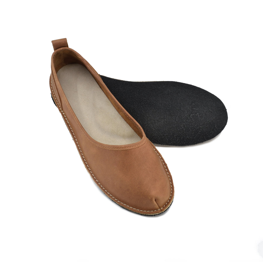 Handcrafted Kuutsid Shoes – Comfort & Style for City Life by Omaking at brixbailey.com