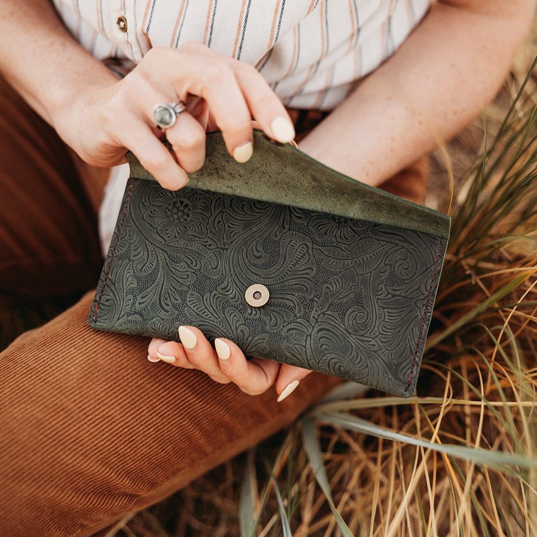 Make Your Own Leather Pouch Kit