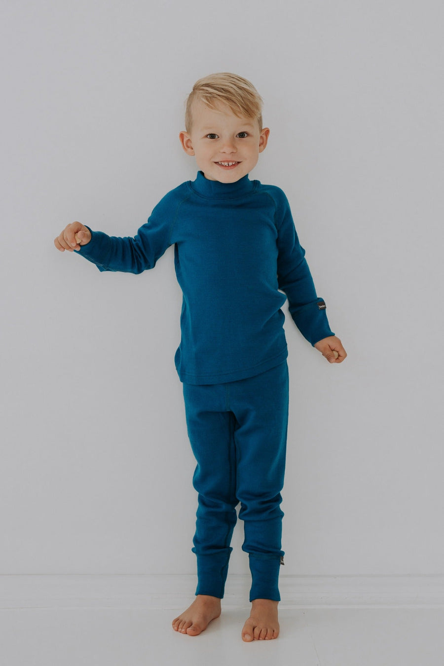 LUDDE Kids Merino Wool Leggings – Soft & Temperature Regulating by Breden at brixbailey.com