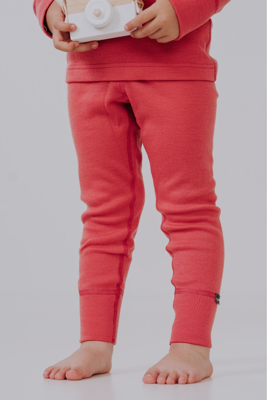 LUDDE Kids Merino Wool Leggings – Soft & Temperature Regulating by Breden at brixbailey.com