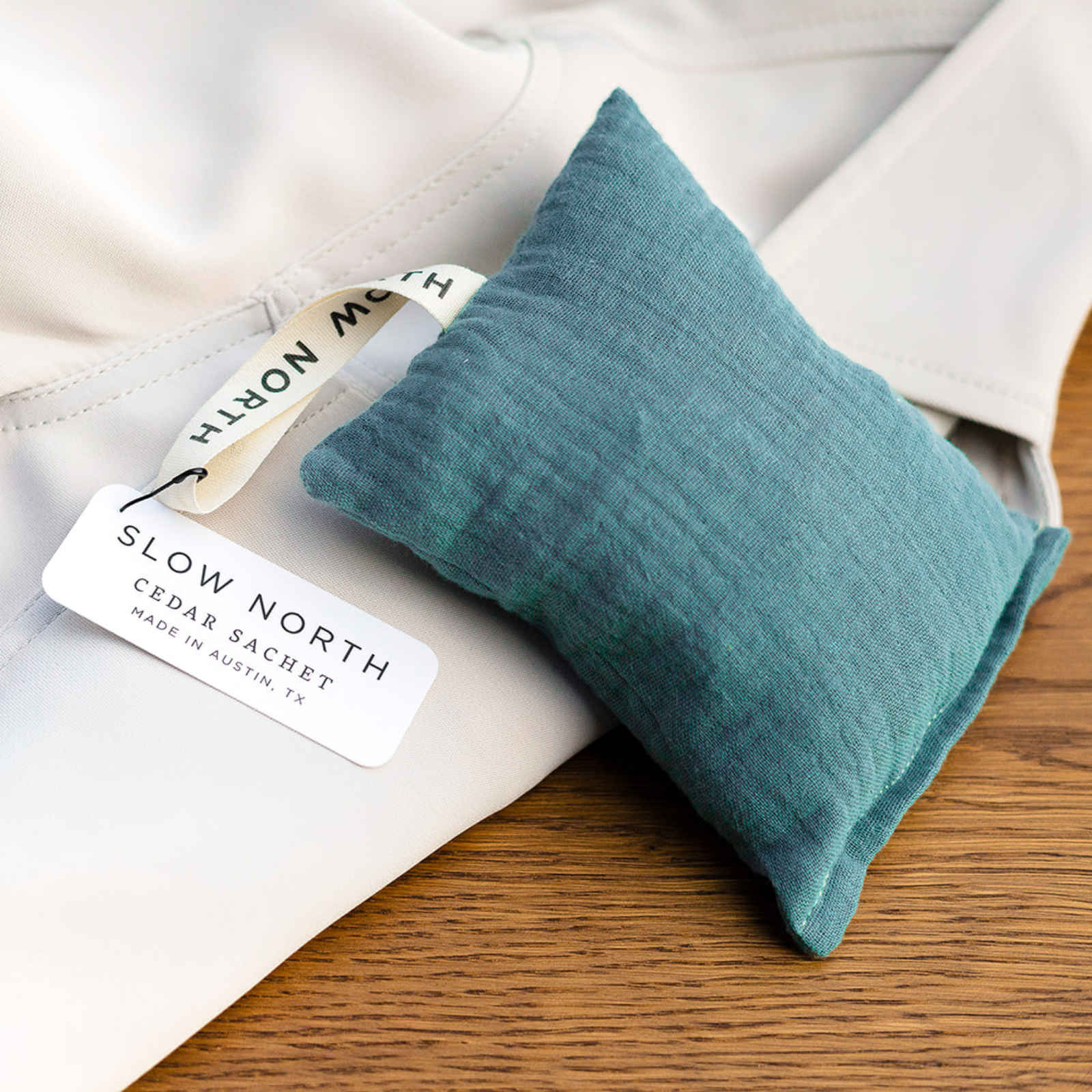 Cedar Sachet Pouch Lagoon