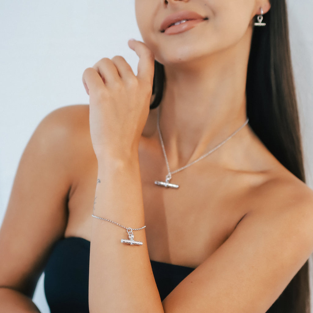 Wren T-Bar Necklace | 925 Sterling Silver