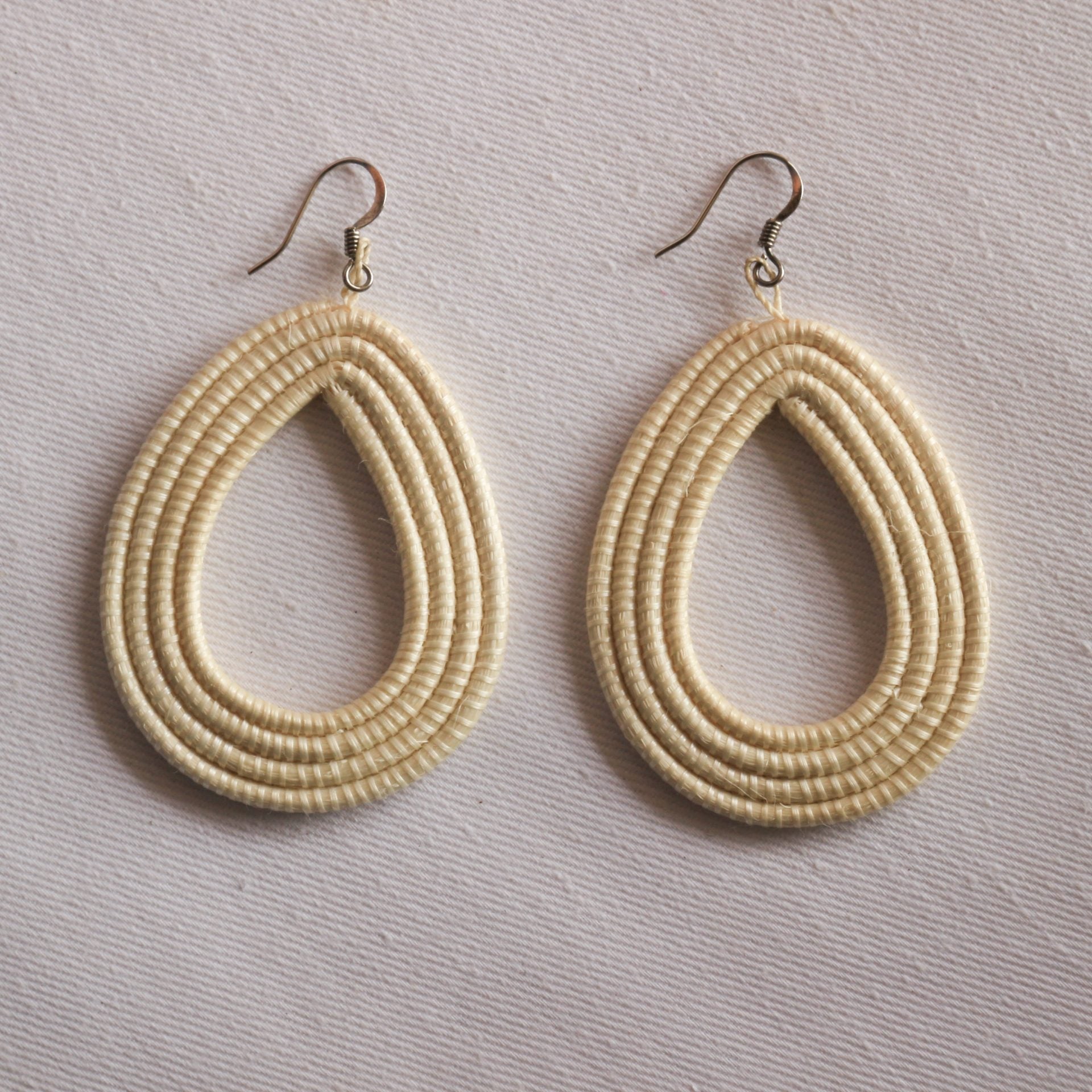 Woven Loop Earrings in Natural Sisal
