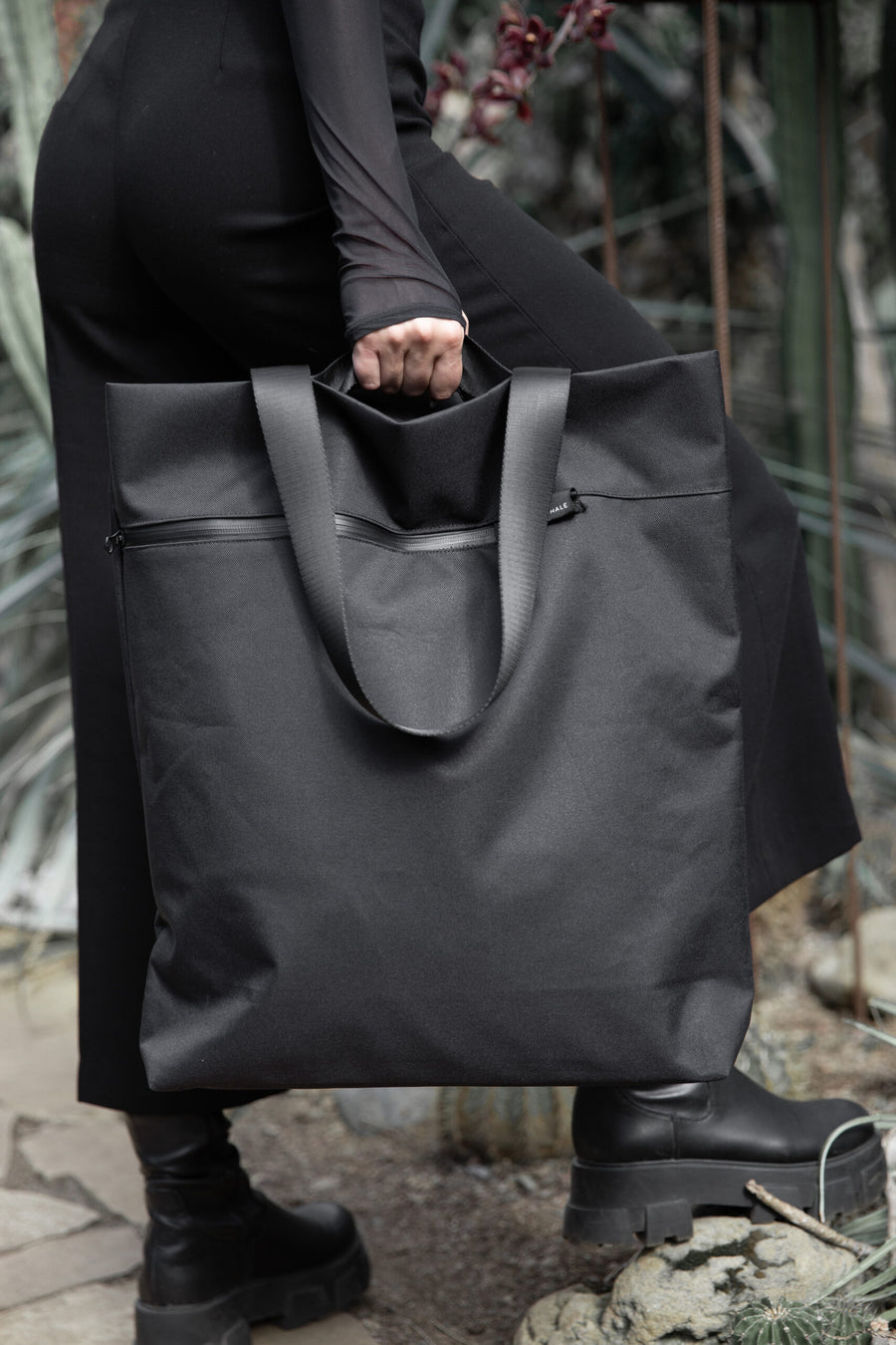 VIK Tote – Chic Oversized Water-Repellent Canvas Bag by Nordhale at brixbailey.com