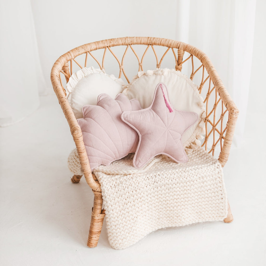 Linen Sea Star Pillow in Pink for Coastal Decor