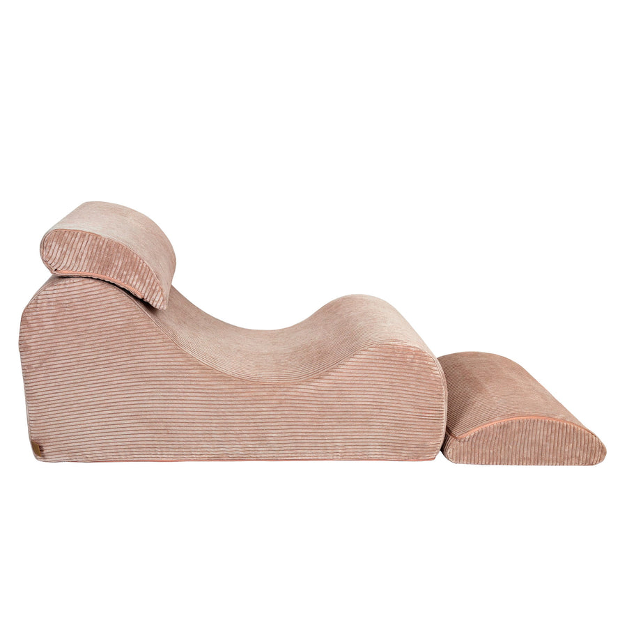 Wave Lounger – Elegant & Ergonomic Chair for Ultimate Comfort by MeowBaby at www.brixbailey.com