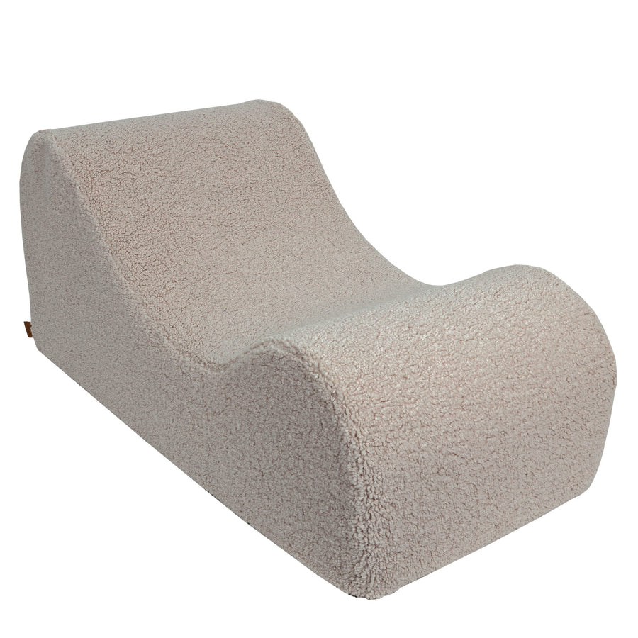 Wave Lounger – Modern, Ergonomic Chair for Youth Comfort by MeowBaby at www.brixbailey.com