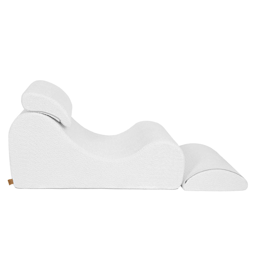 Wave Lounger – Modern S-Shaped Chair for Youth Comfort by MeowBaby at www.brixbailey.com