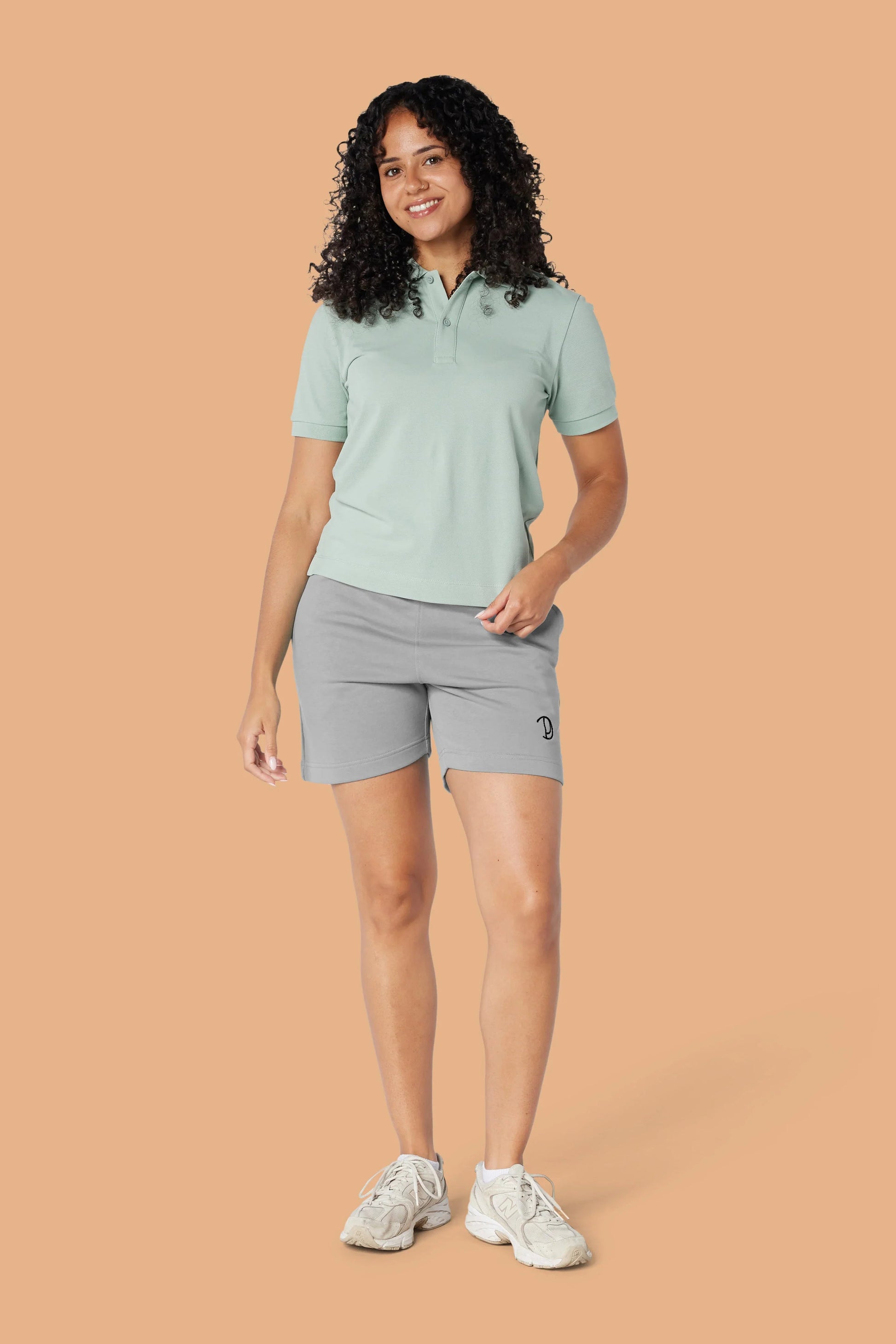 Embroidered P Shorts in Grey