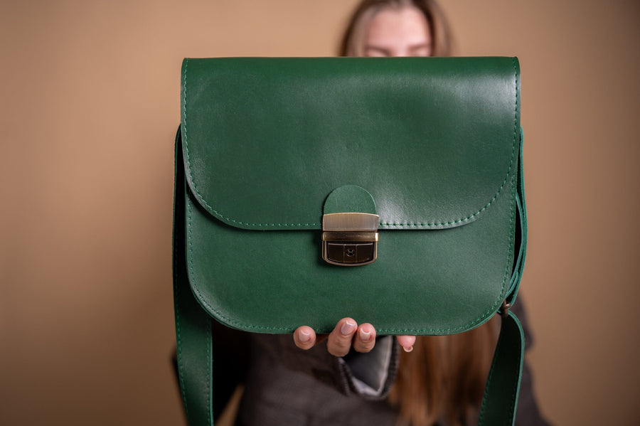 Classic Cut Saddle Bag – Vintage Charm & Modern Practicality by Zelma Kraft at brixbailey.com